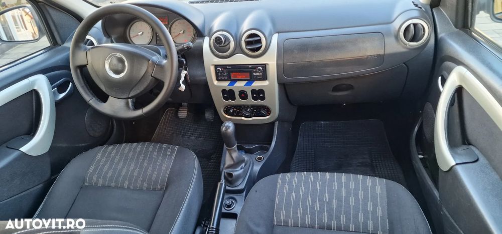 Dacia Logan 1.6 MPI Laureate - 5