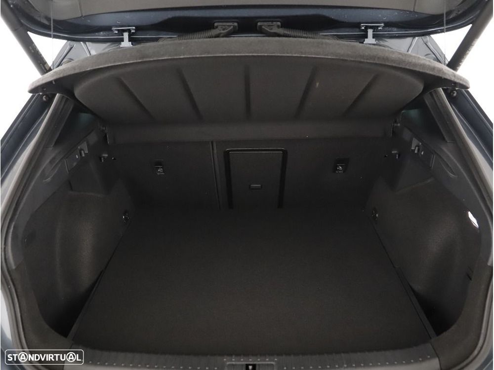 Cupra Formentor 1.4 e-Hybrid DSG VZ - 24