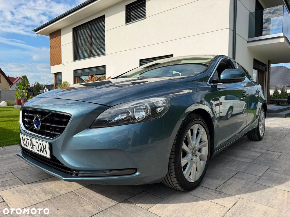 Volvo V40 D2 Summum - 38