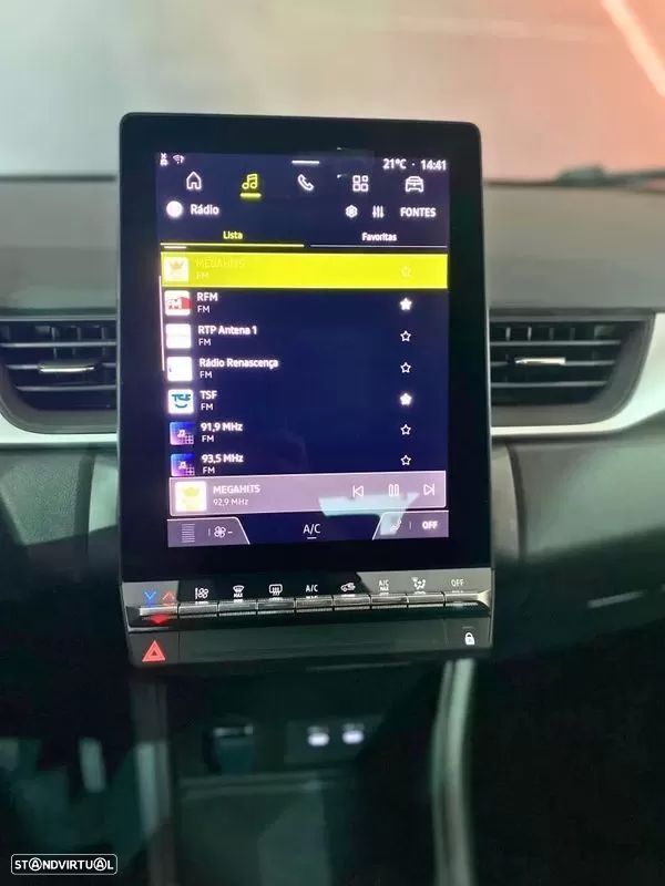 Renault Captur 1.0 TCe Exclusive Bi-Fuel - 25