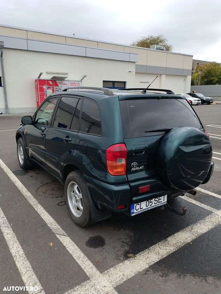 Toyota RAV4 D-4D 4x4 - 3