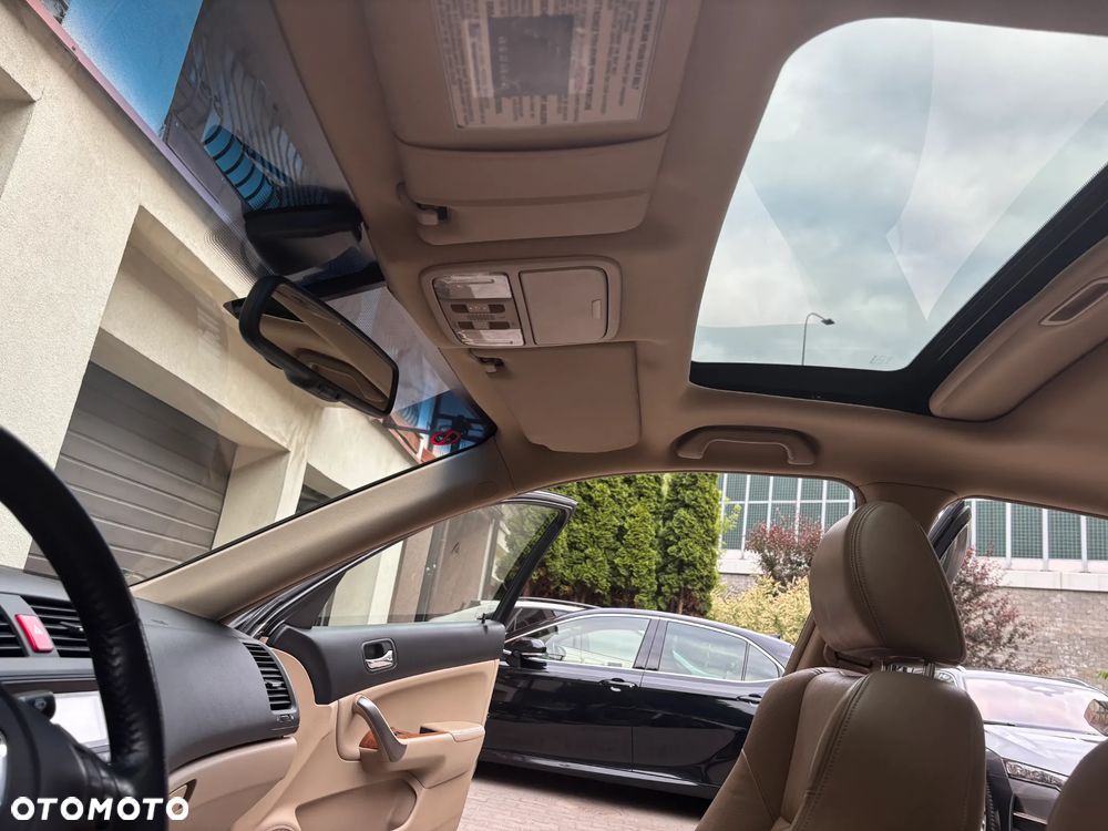 Honda Accord 2.0 Executive - 4