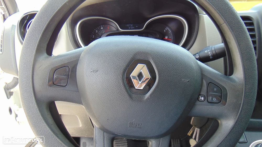 Renault TRAFIC LONGA 1.6 DCI 120CV 6LUGARES - 15