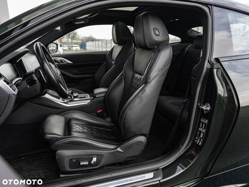 BMW Seria 4 M440i xDrive mHEV sport - 21