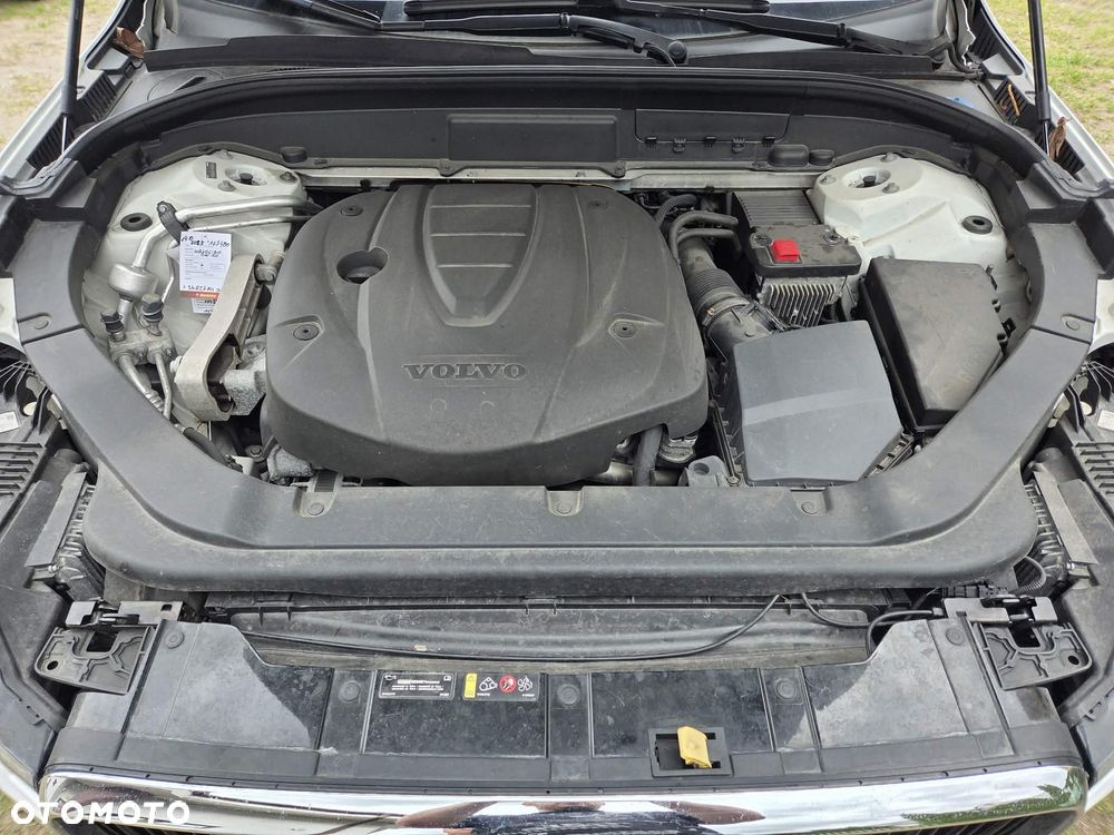 Volvo XC 60 B4 D AWD Inscription - 20