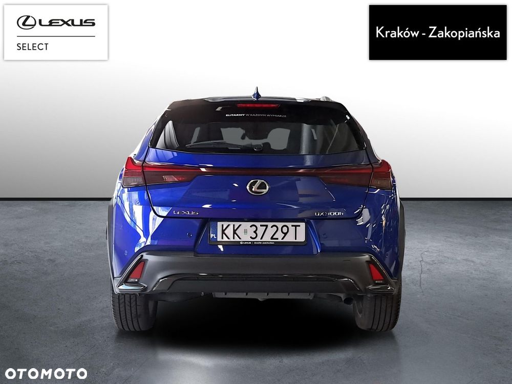 Lexus UX 300h F Sport Design - 5