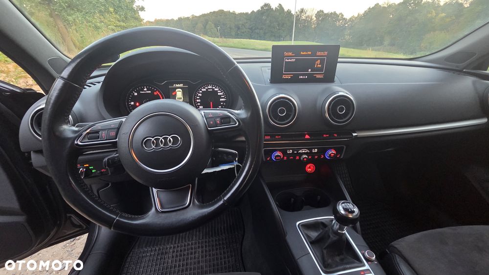 Audi A3 3-drzwiowe 1.6 TDI (clean diesel) S line Sportpaket - 35