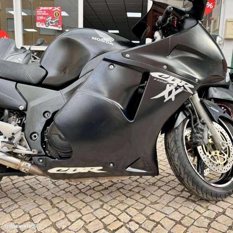 MV Agusta Brutale R - 5