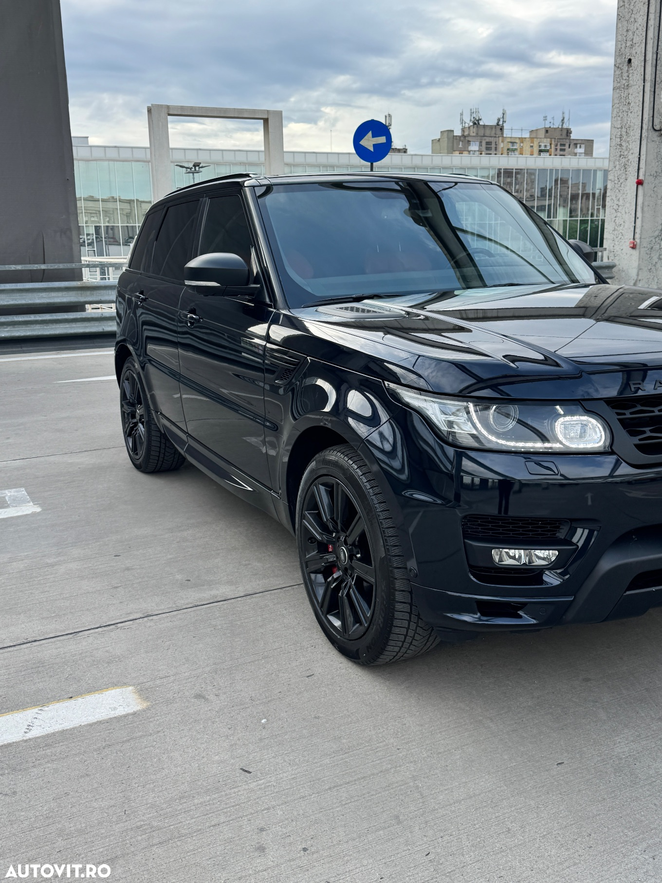 Land Rover Range Rover Sport 3.0 SDV6 Autobiography Dynamic - 2