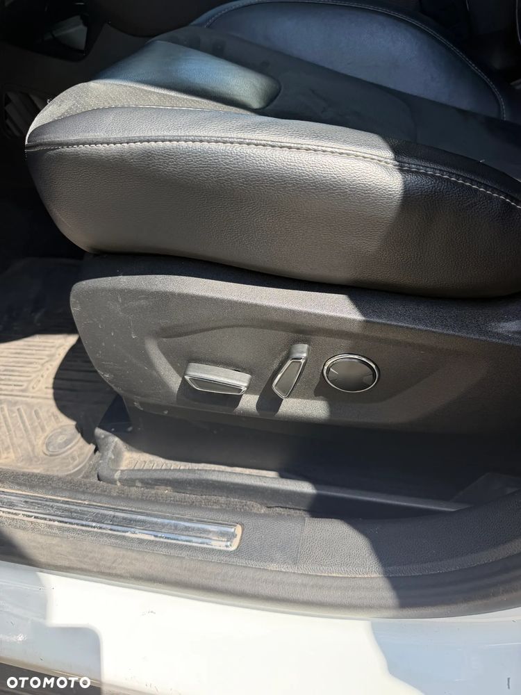 Ford Galaxy 2.0 TDCi 4WD Titanium PowerShift - 12