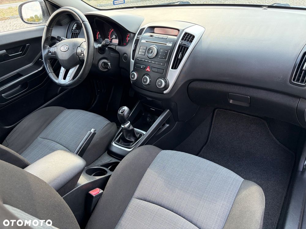 Kia ProCeed 1.6 Comfort - 11