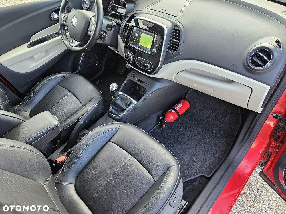 Renault Captur (ENERGY) TCe 90 BOSE EDITION - 30