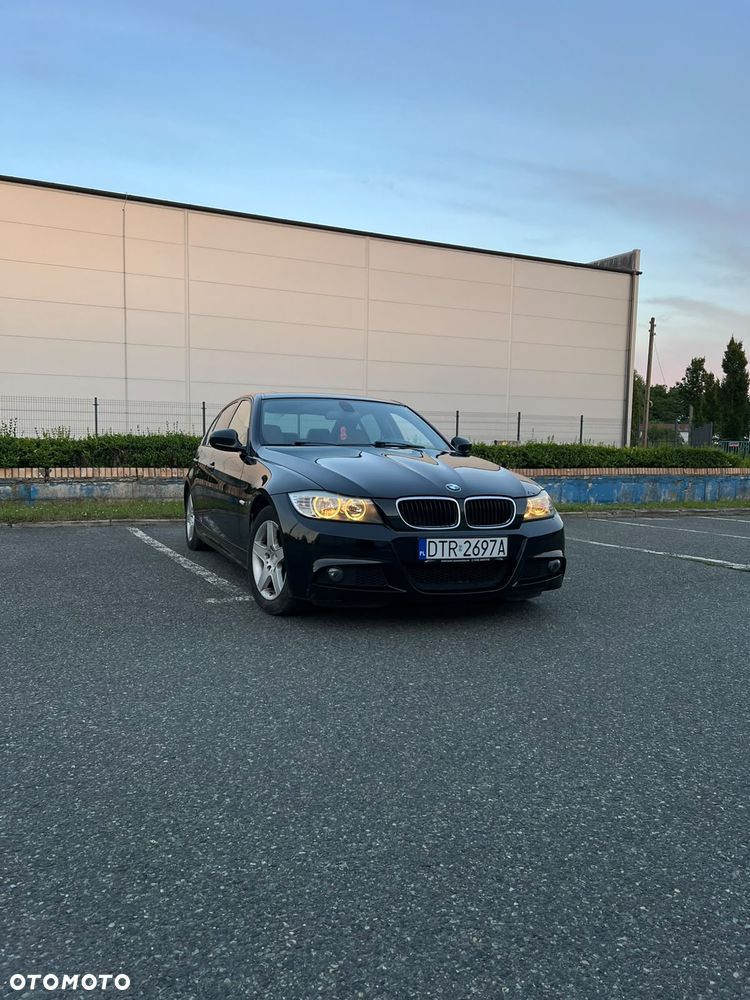 BMW Seria 3 320i - 1