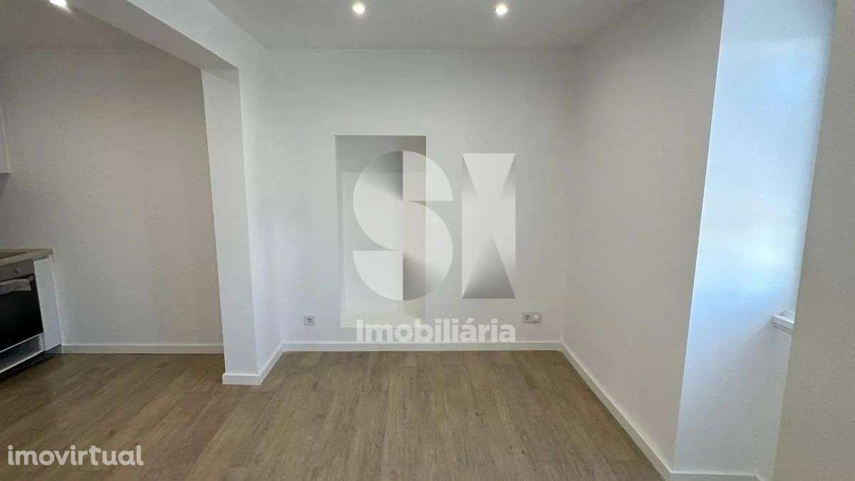 Casa  Geminada T2, r/c - Grande imagem: 2/15