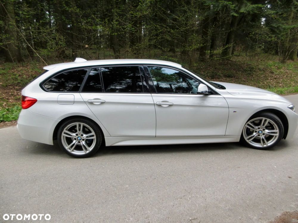 BMW Seria 3 325d M Sport - 30