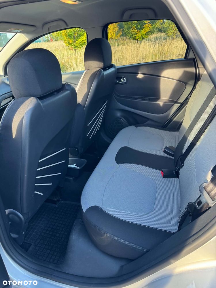 Renault Captur - 8