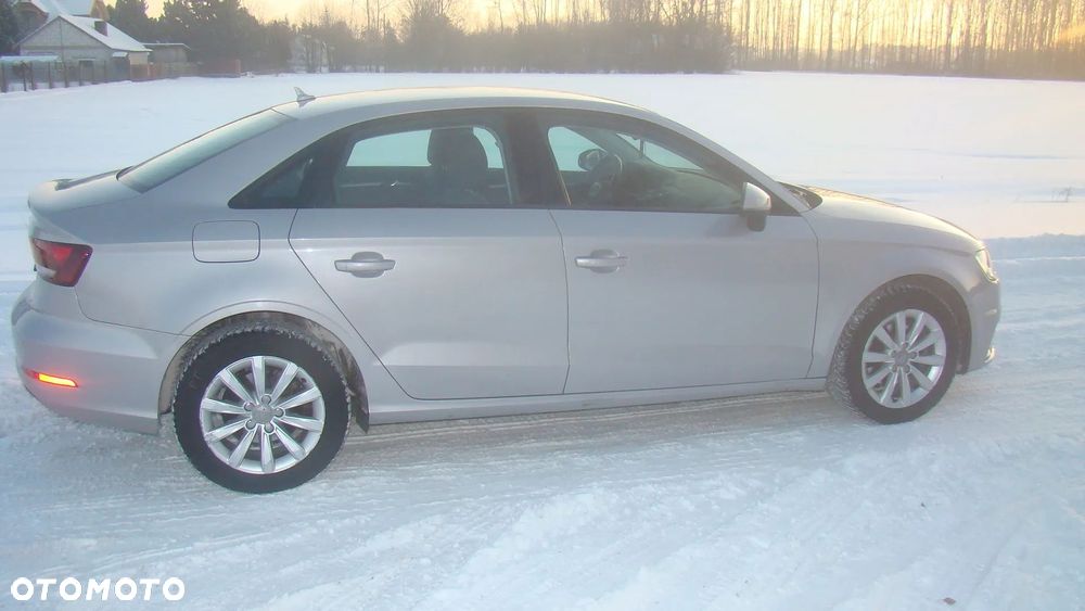 Audi A3 Limousine 1.6 TDI S tronic Ambition - 3