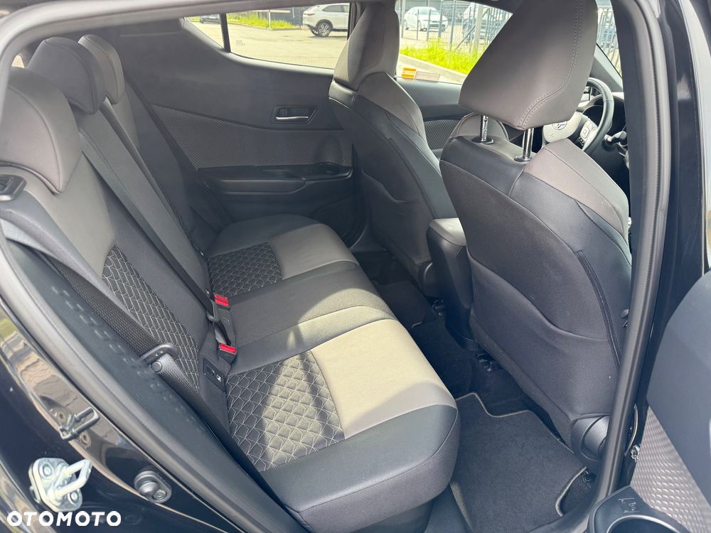 Toyota C-HR 1.8 Hybrid Executive - 27