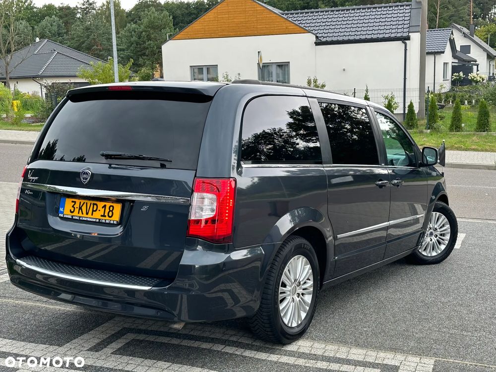 Lancia Voyager 2.8 Multijet 16v S - 6