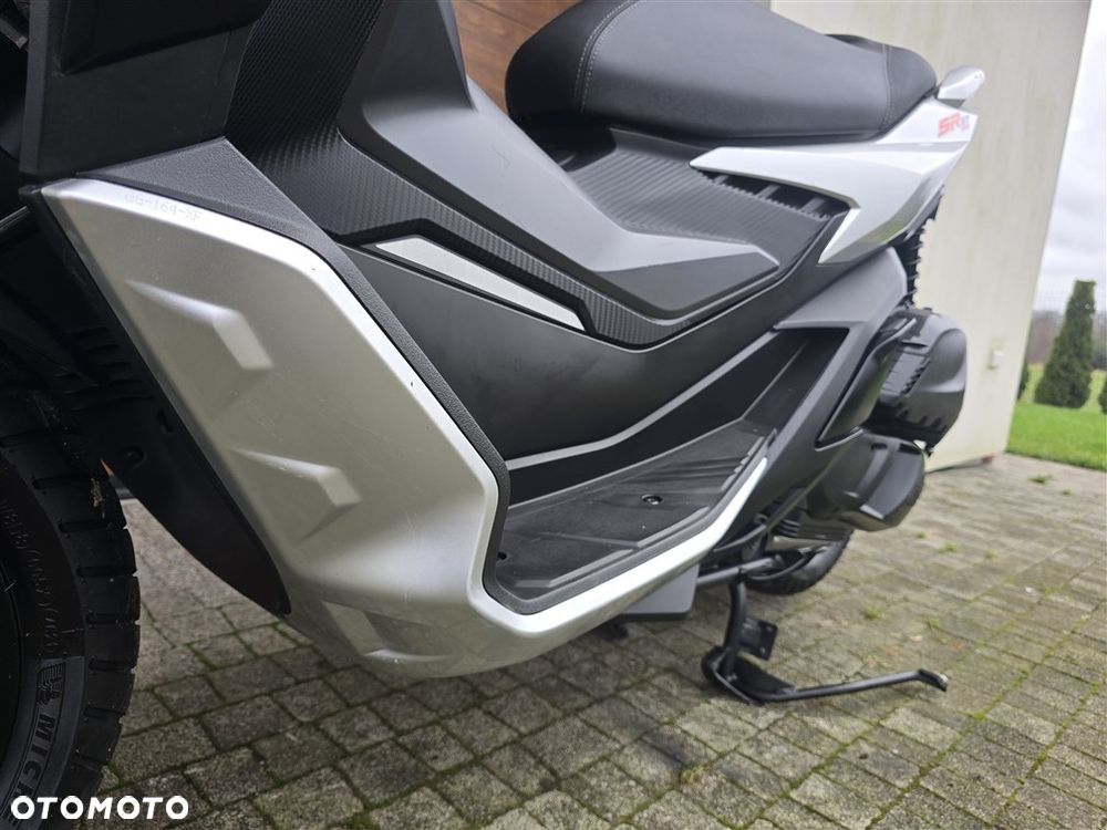 Aprilia SR - 8