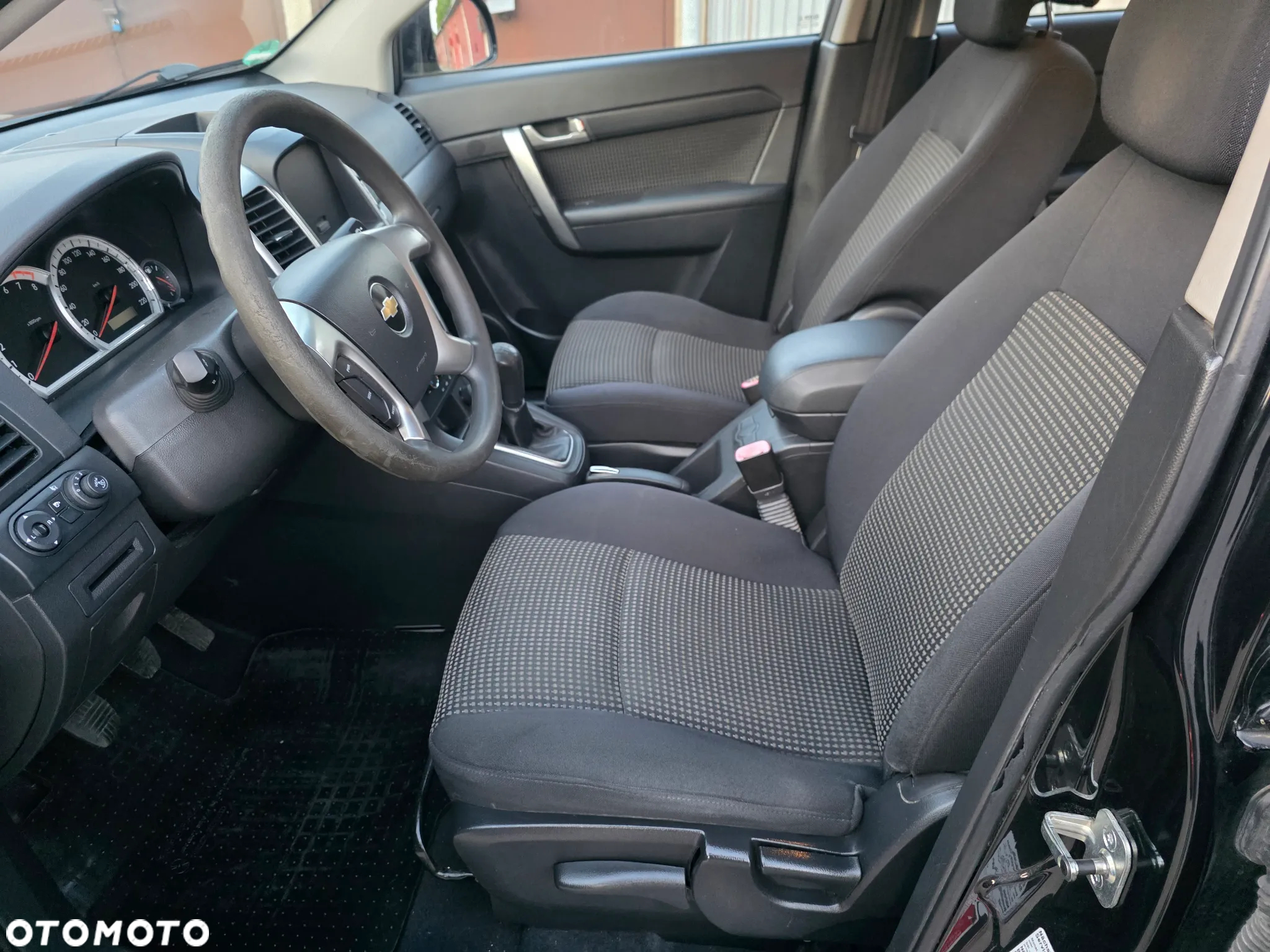 Chevrolet Captiva 2.4 2WD 5 Sitzer LS - 14