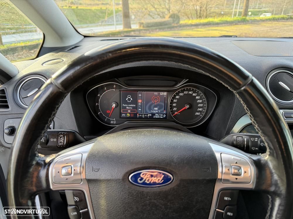 Ford S-Max 2.0 TDCi Titanium Powershift - 18