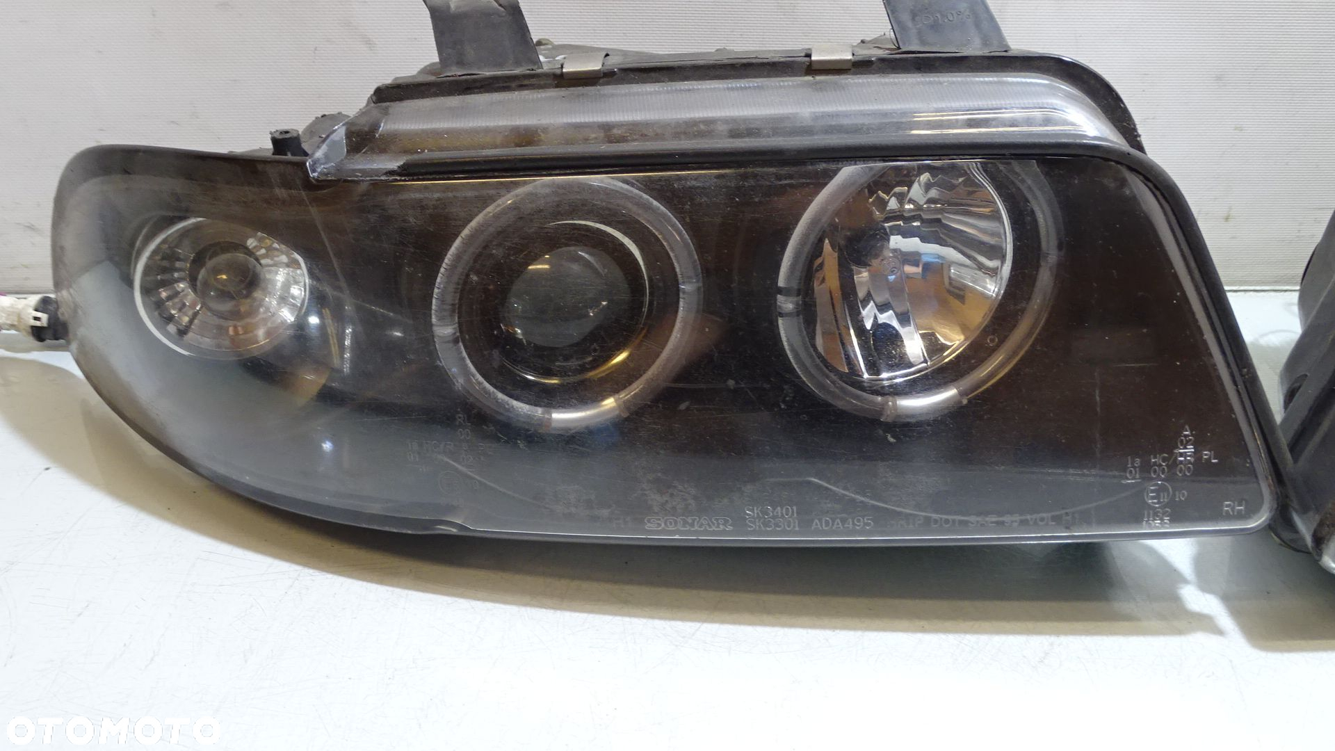 LAMPY PRZEDNIE KPL. AUDI A4 B5 1.9TDI - 2