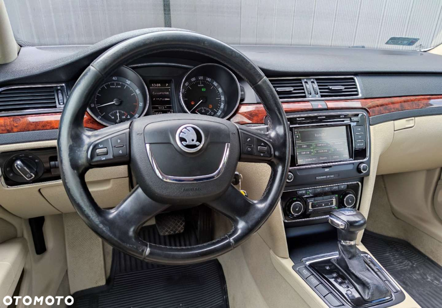 Skoda Superb 2.0 TSI Elegance Outdoor DSG - 37