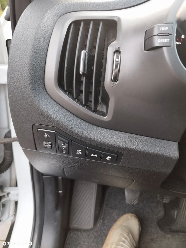 Kia Sportage 2.0 CRDI L - 23