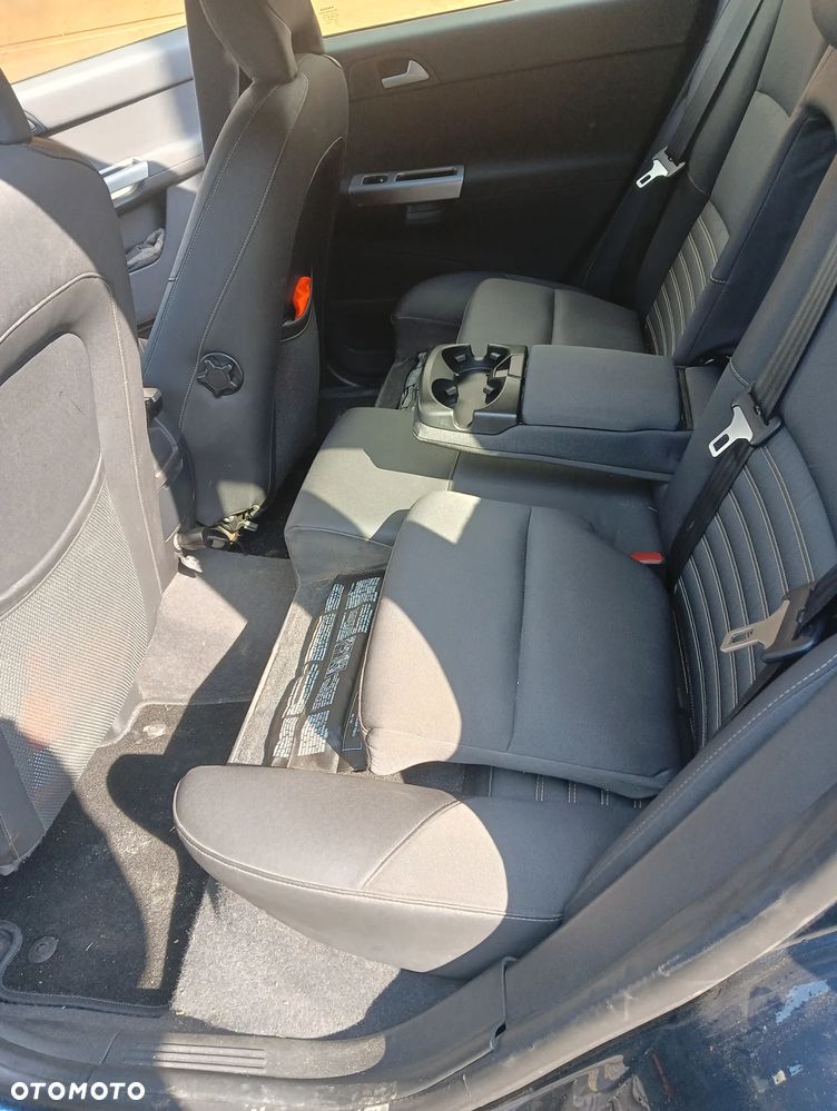 Volvo V50 1.6 Momentum - 19