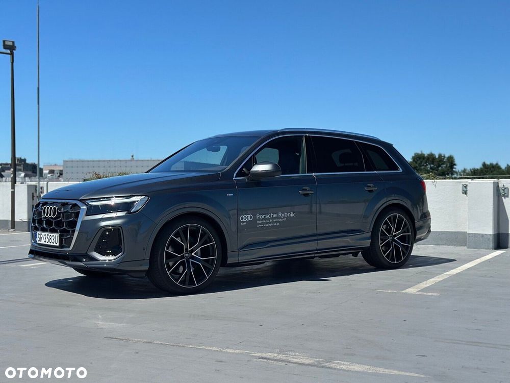 Audi Q7 - 6