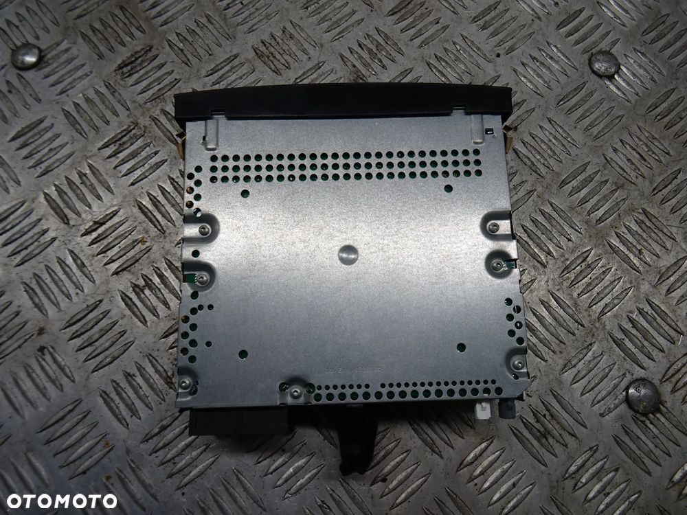 PEUGEOT 207 SW 1.6B RADIO 96643699XT - 3