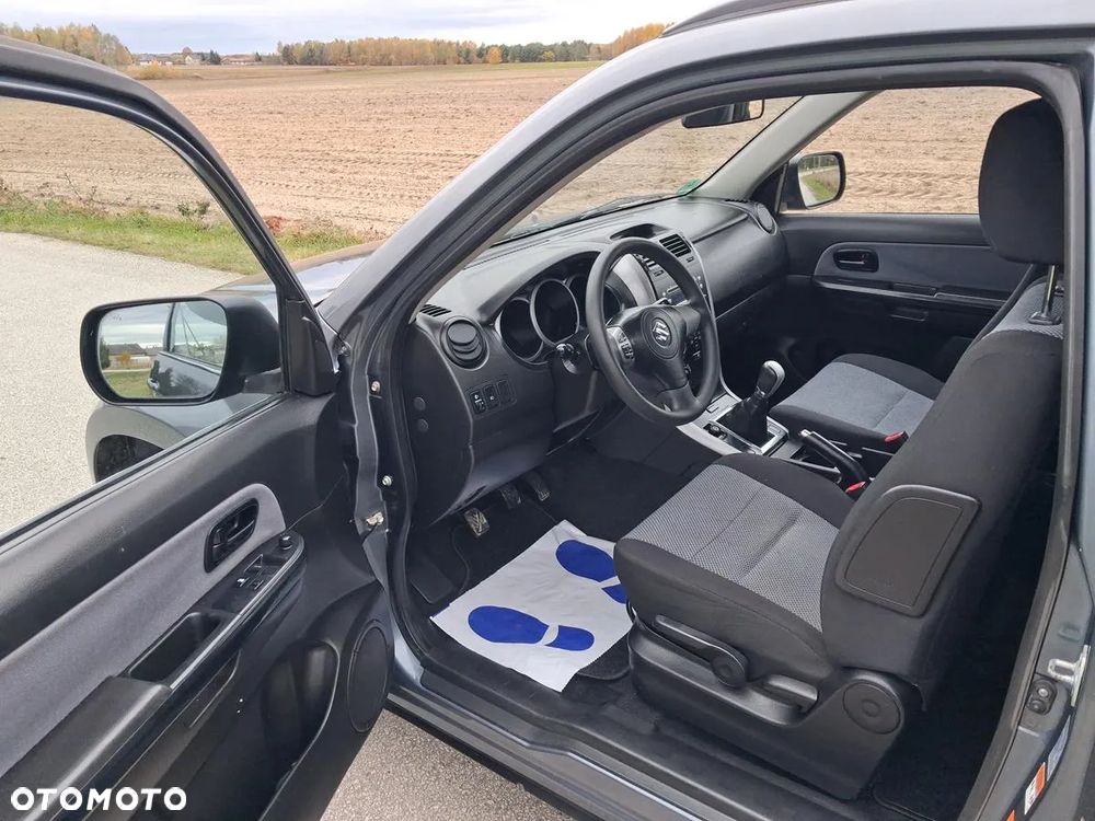 Suzuki Grand Vitara 1.9 DDiS - 20