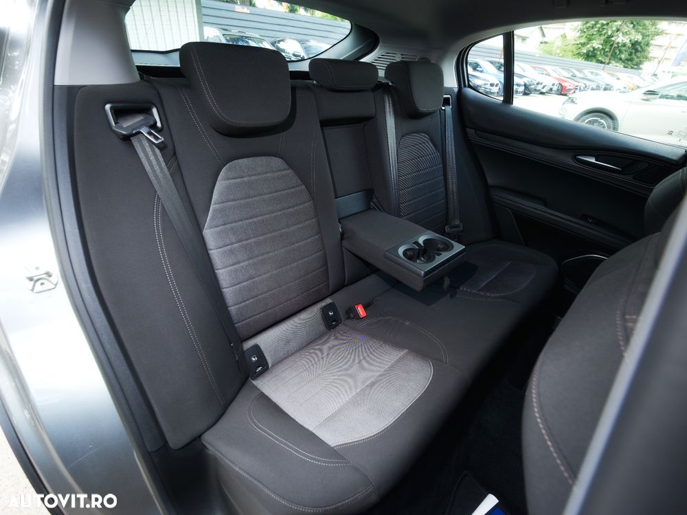 Alfa Romeo Stelvio 2.2 16V AT8-Q4 Executive - 19