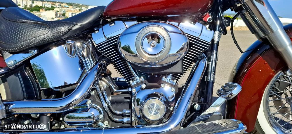 Harley-Davidson FLST Softail Deluxe - 7