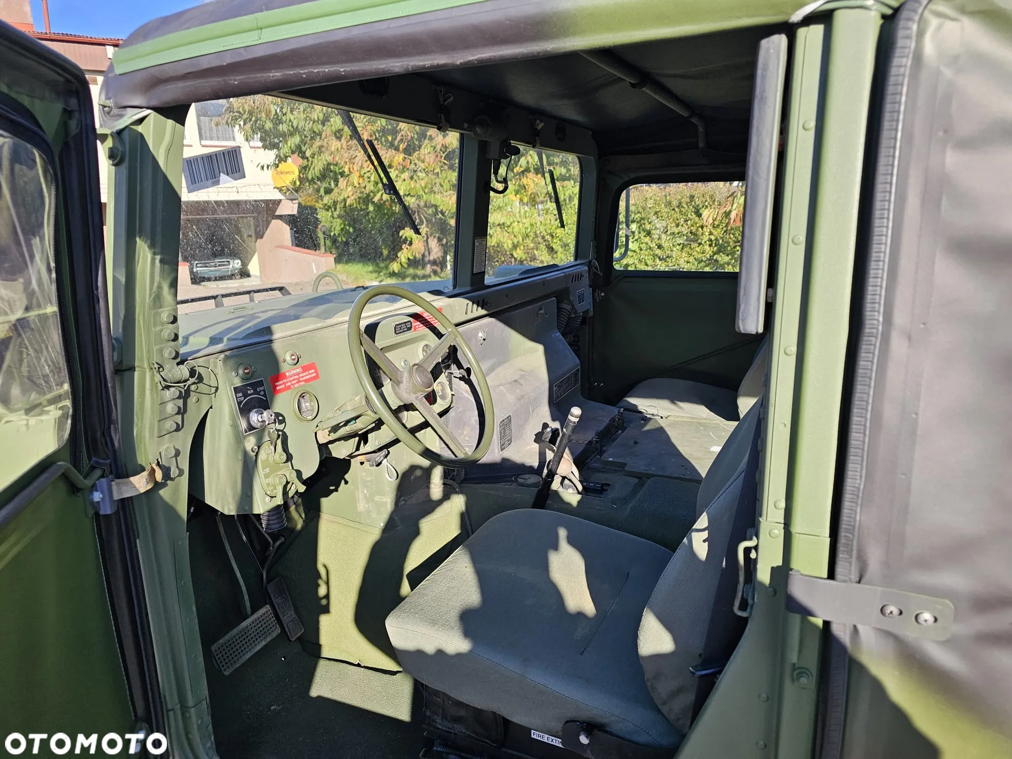 Hummer H1 - 12