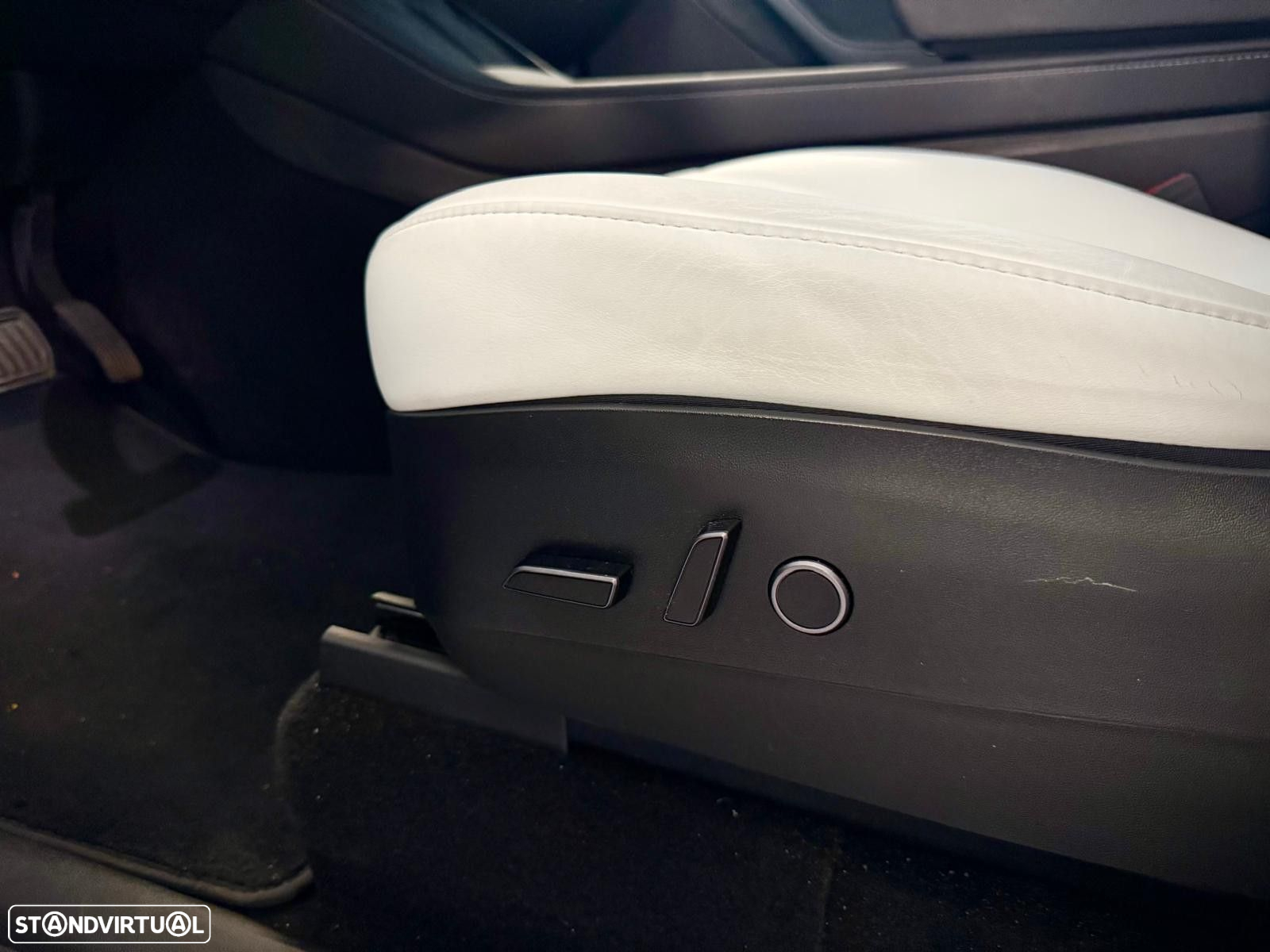 Tesla Model Y Tração Traseira - 11