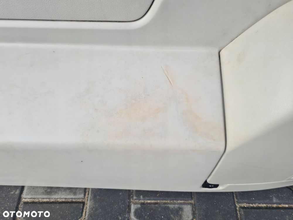 VW T5 T6 CALIFORNIA tapicerka boczek PRAWY TYŁ - 4