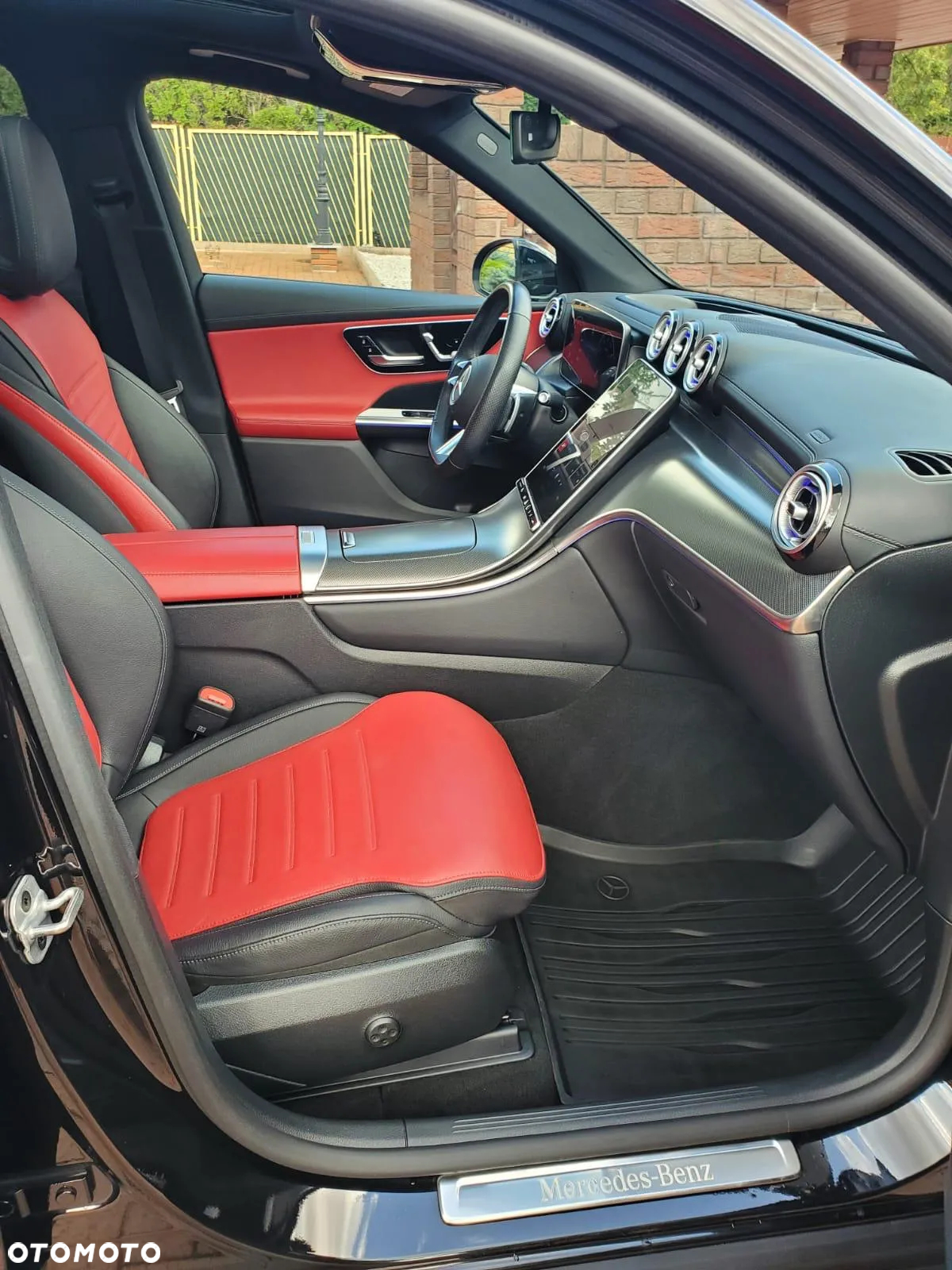 Mercedes-Benz GLC 300 4Matic 9G-TRONIC Edition AMG Line - 25