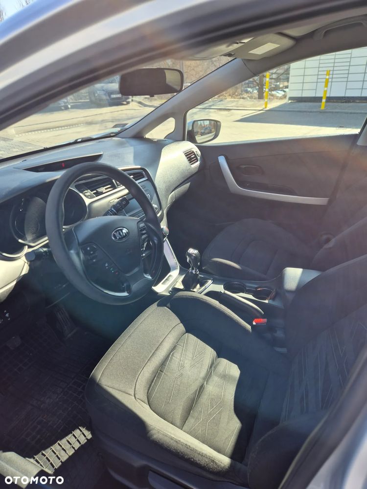 Kia Ceed 1.4 CRDi M - 8