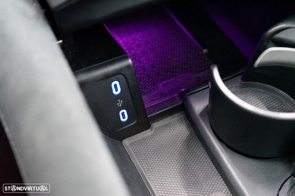 Mercedes-Benz EQS AMG 53 4Matic+ - 37