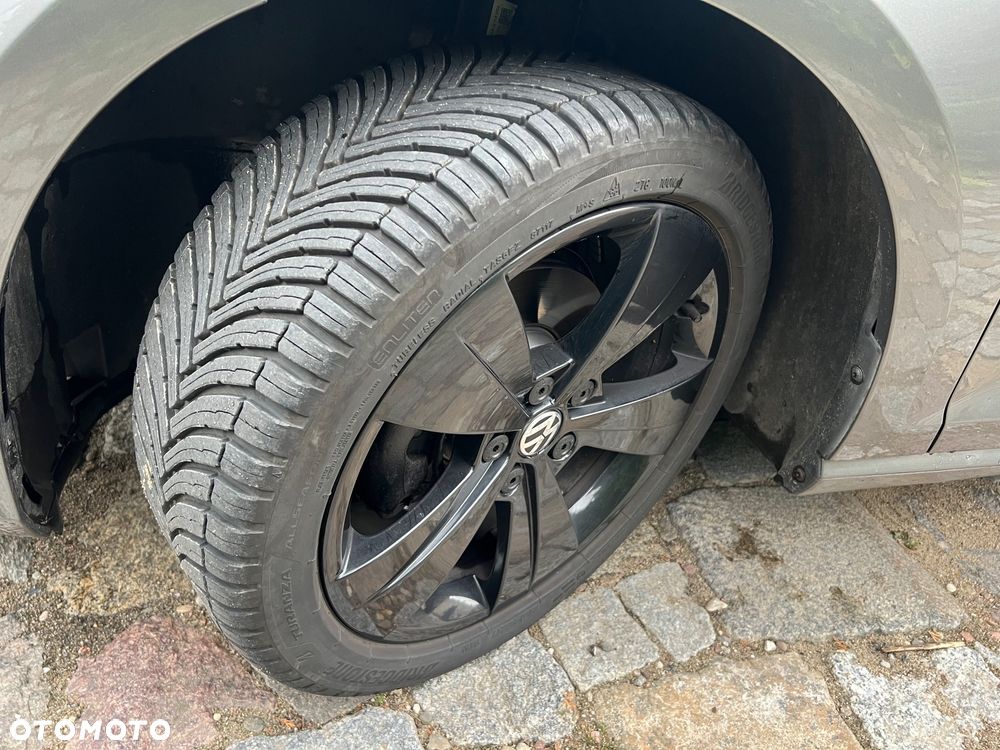 Volkswagen Golf 1.4 TSI BlueMotion Technology Cup - 28