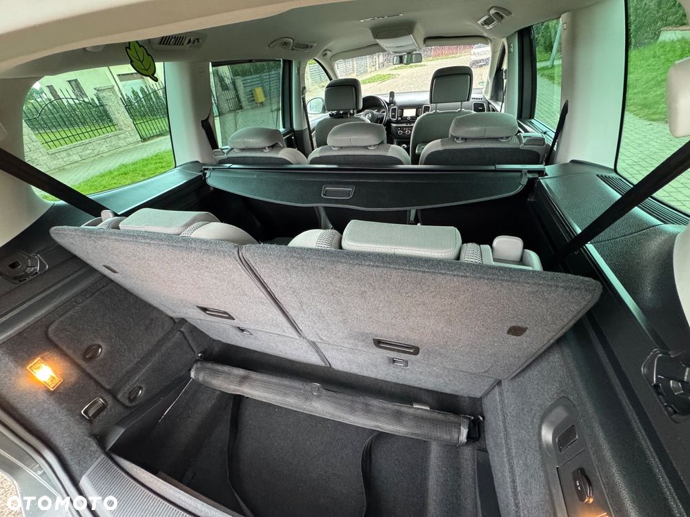 Volkswagen Sharan 2.0 TDI BlueMotion Technology Highline - 38