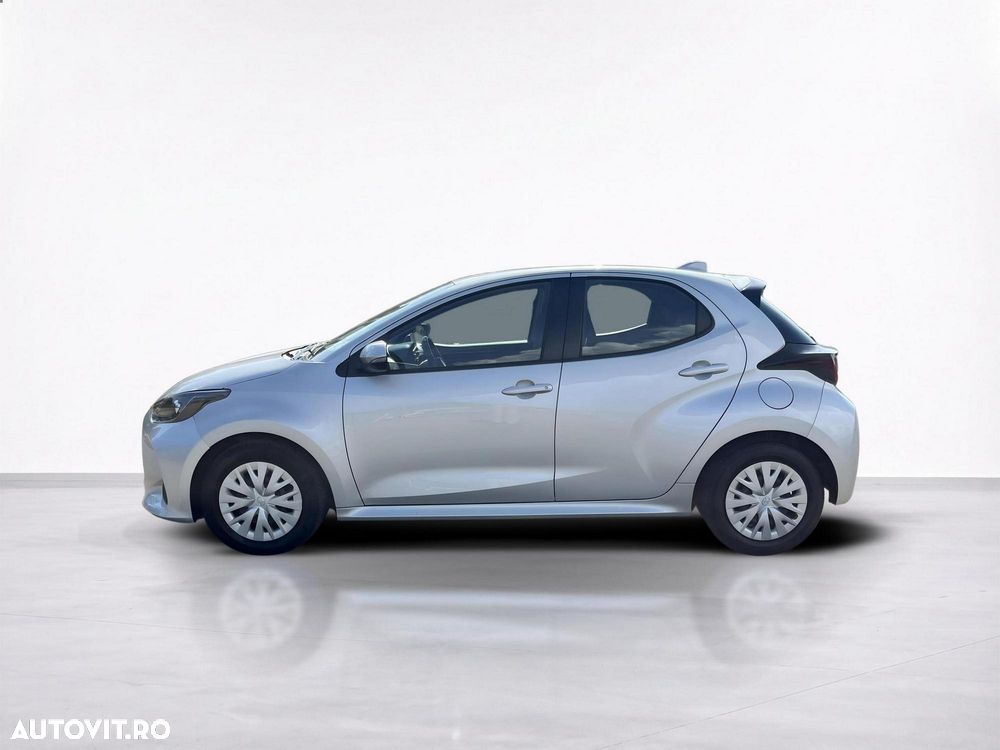 Toyota Yaris - 4