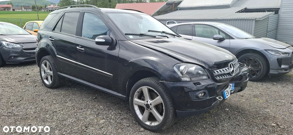 Mercedes-Benz ML 320 CDI 4Matic 7G-TRONIC - 2
