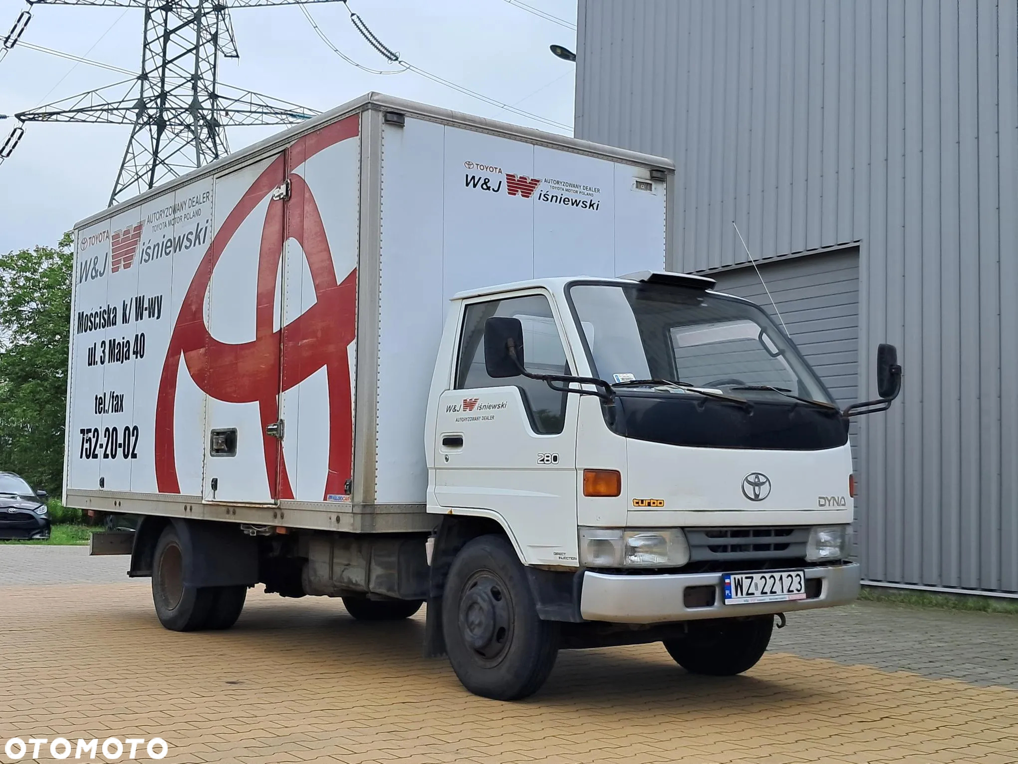 Toyota DYNA - 3