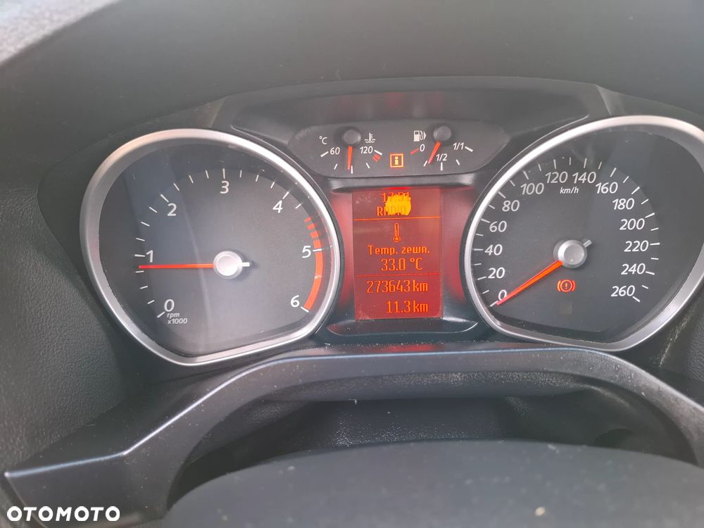 Ford Galaxy 2.0 TDCi DPF Ambiente - 24