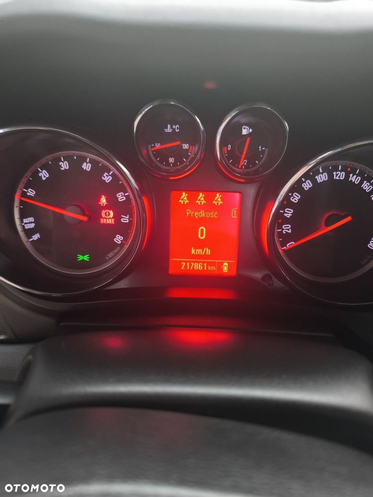 Opel Zafira - 8