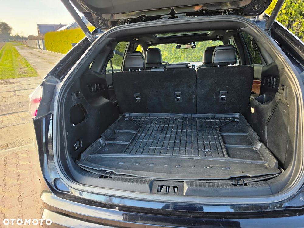 Ford Edge - 19