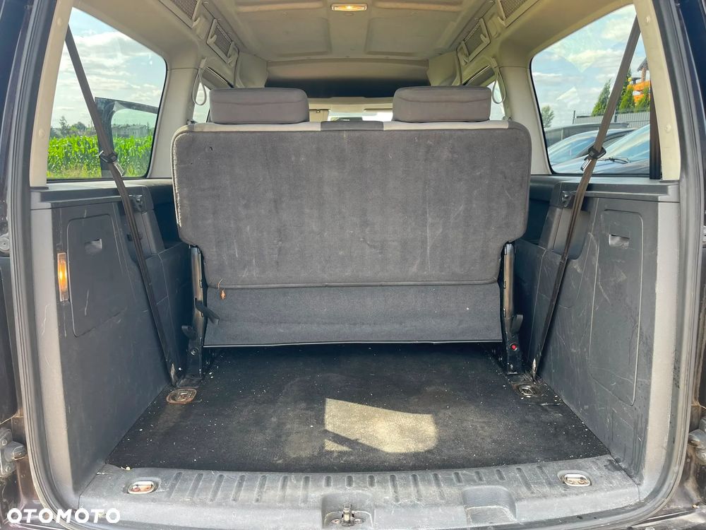 Volkswagen Caddy Maxi Comfortline BMT - 16